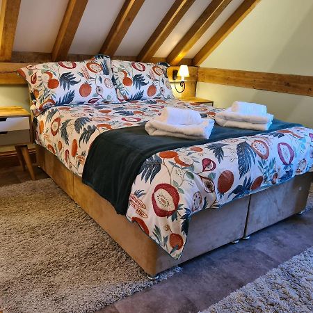 Renovated Loft On Working Farm Apartman Mayfield  Kültér fotó