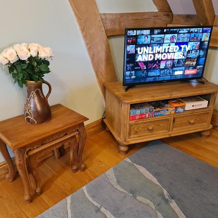 Renovated Loft On Working Farm Apartman Mayfield  Kültér fotó